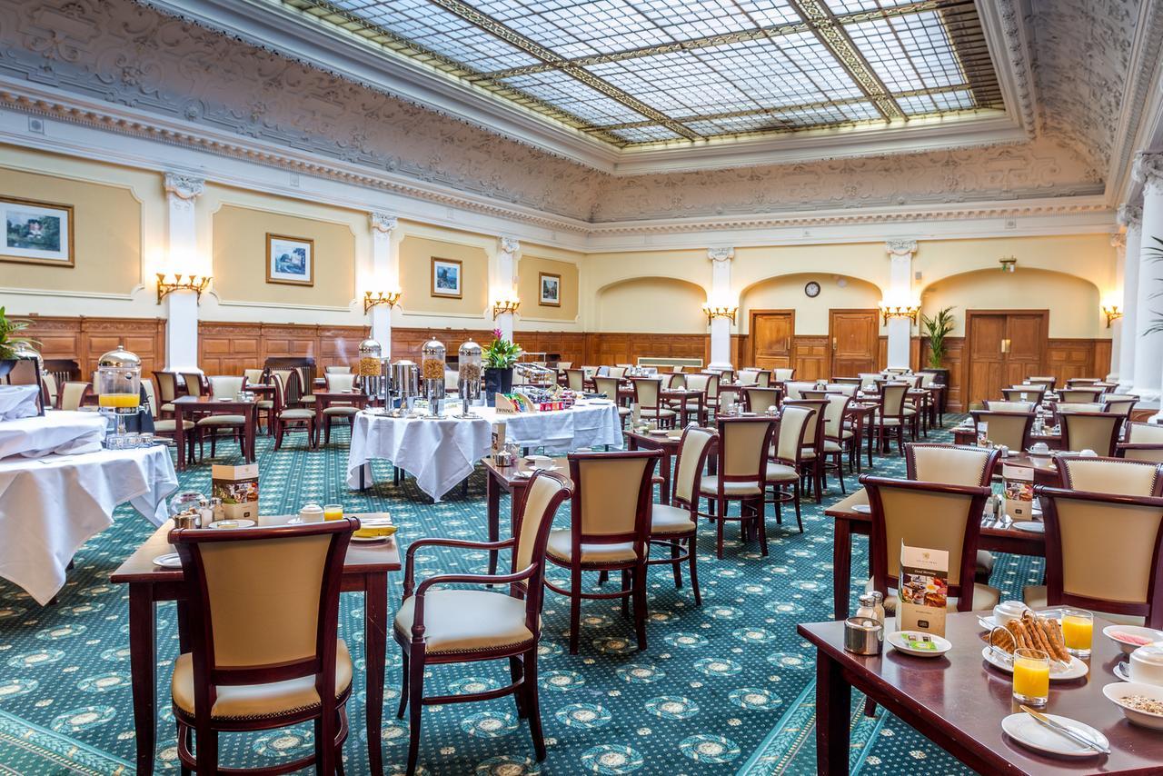Old Swan Hotel Гаррогейт Екстер'єр фото